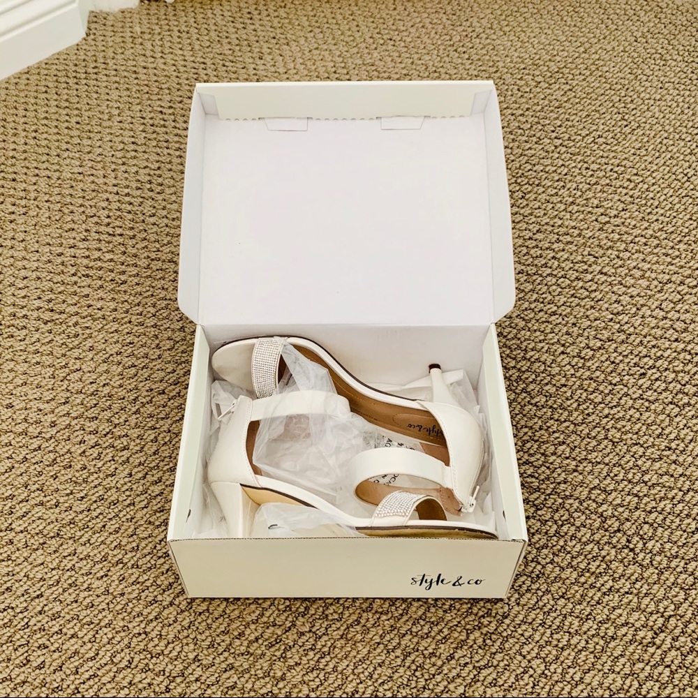 Style & Co Phyllis Two-Piece Evening Heels Size 8 - Picture 4 of 9